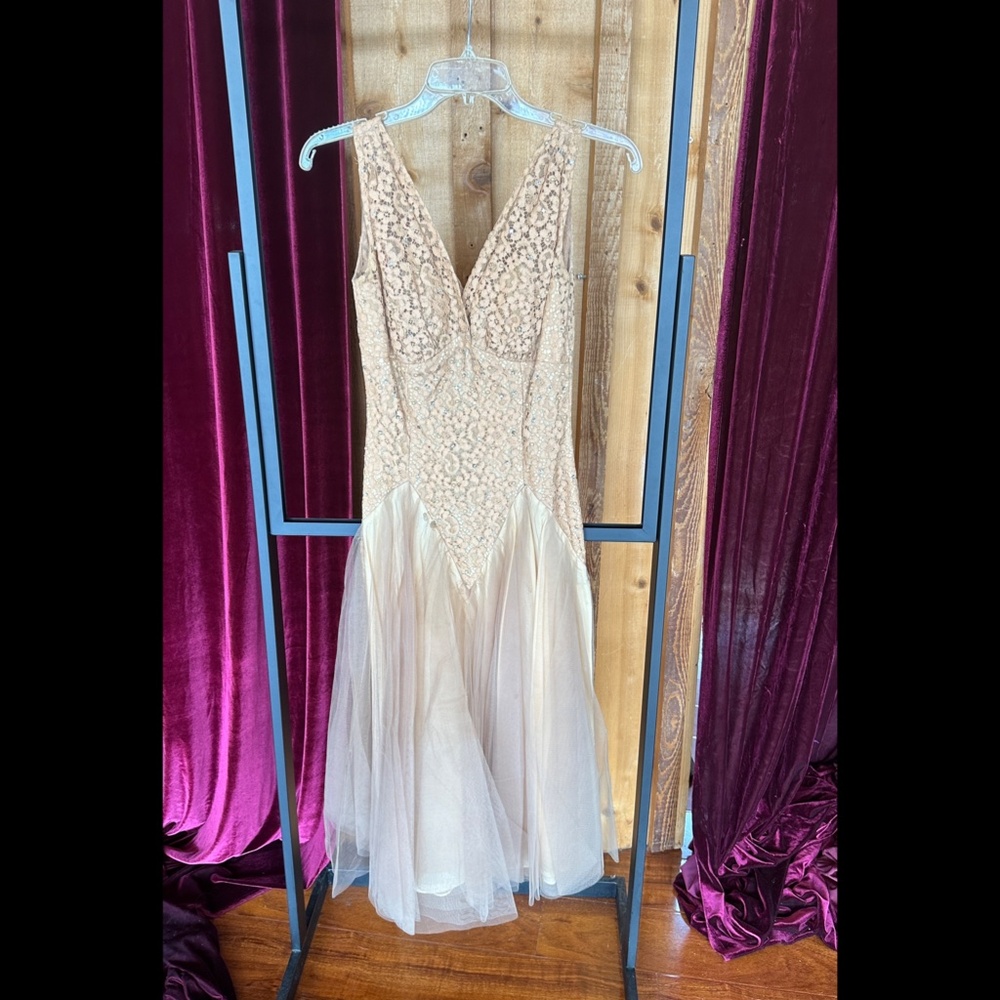 Vintage House of 9 Evening gown Cocktail gown Possibly Satin, Lace and Tulle